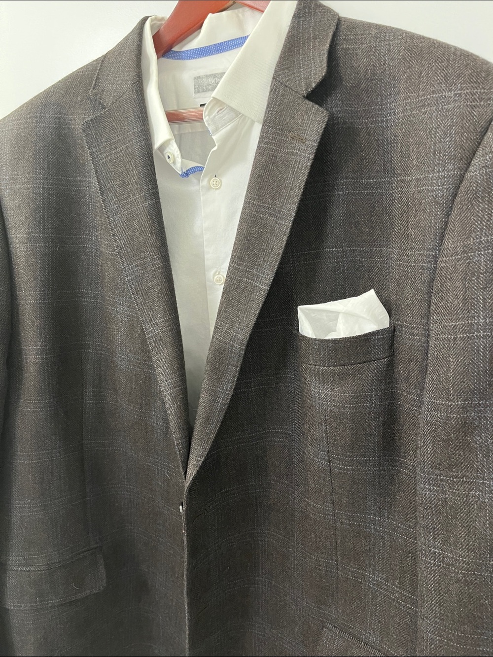 Lauren Ralph Lauren Brown Plaid Sport Coat with White Pocket Square